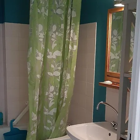 T3 Ideal, Proche Et Centre, Parking, Balcon - Fr-1-319-491 דירה *